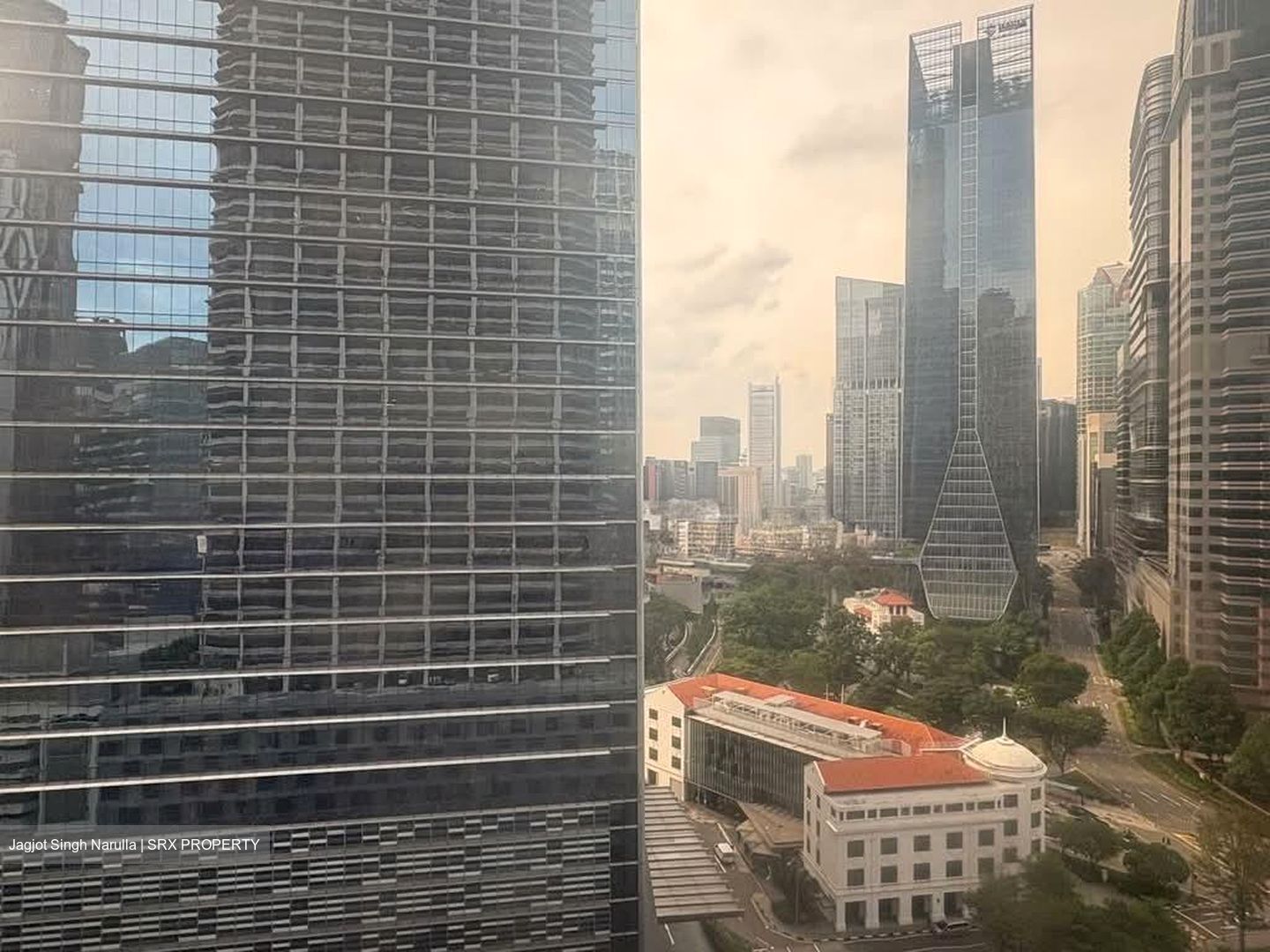 International Plaza (D2), Office #570015991